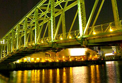 TYハーバーとふれあい橋の画像